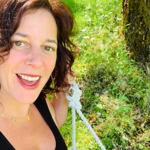 Meet your Posher, Jodi golda